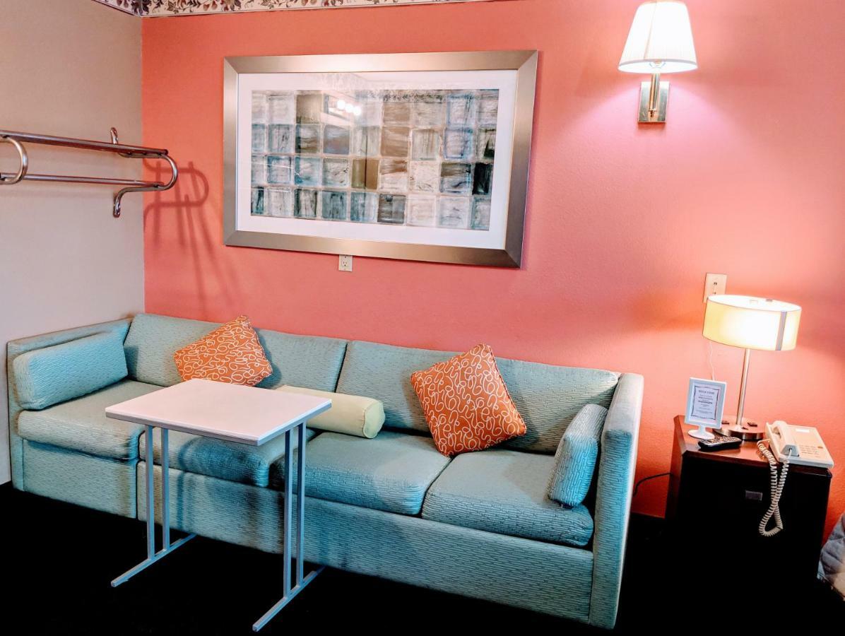 Executive Inn Thomson 외부 사진