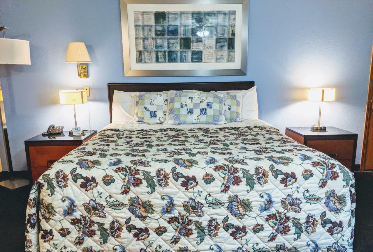 Executive Inn Thomson 외부 사진