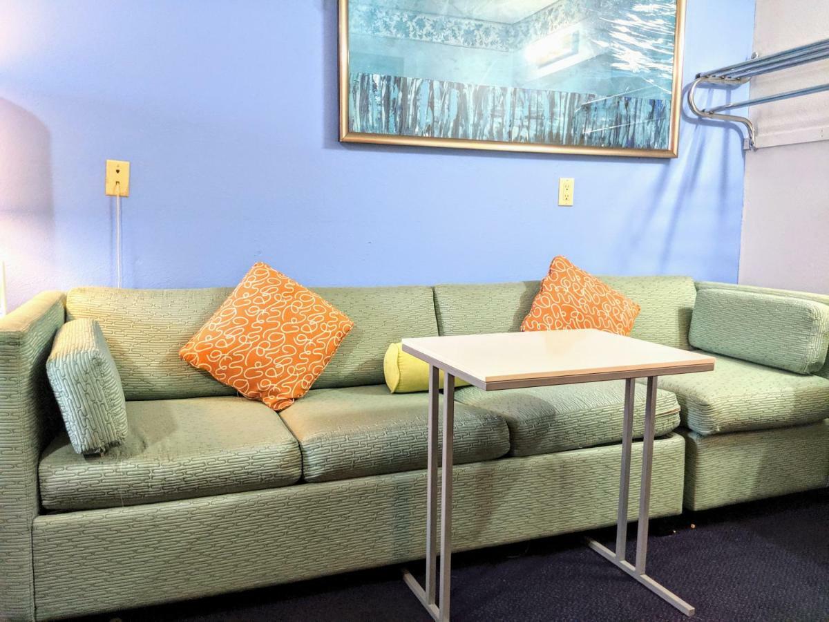 Executive Inn Thomson 외부 사진